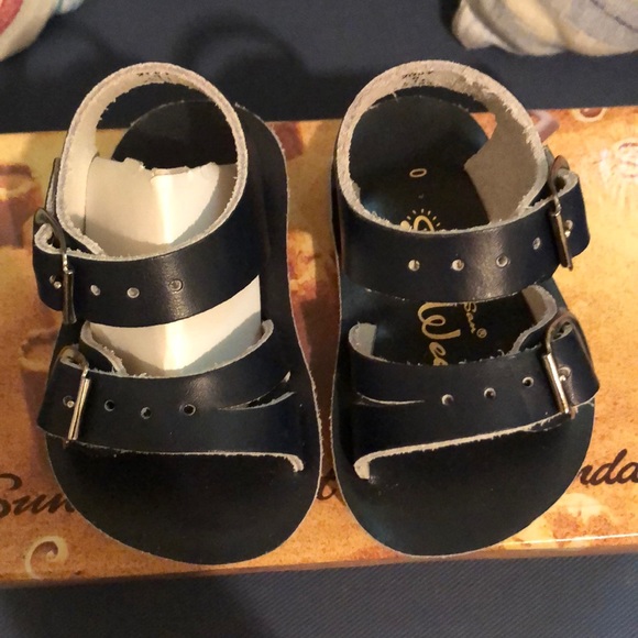 Sun-San Salt Water Sandals - Picture 3 of 4